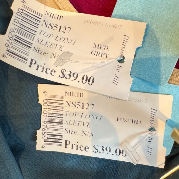 5 NEW Nikibiki Soft Long Sleeve Scoop Neck Tops - Picture 5 of 9